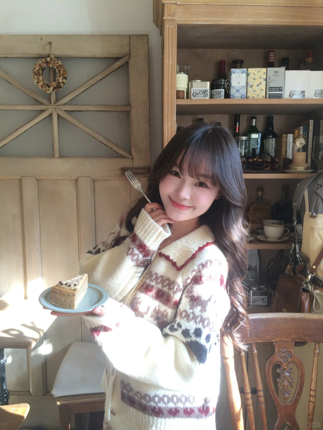 存一些古早氛围感咖啡店拍照姿势🫧✨🍮