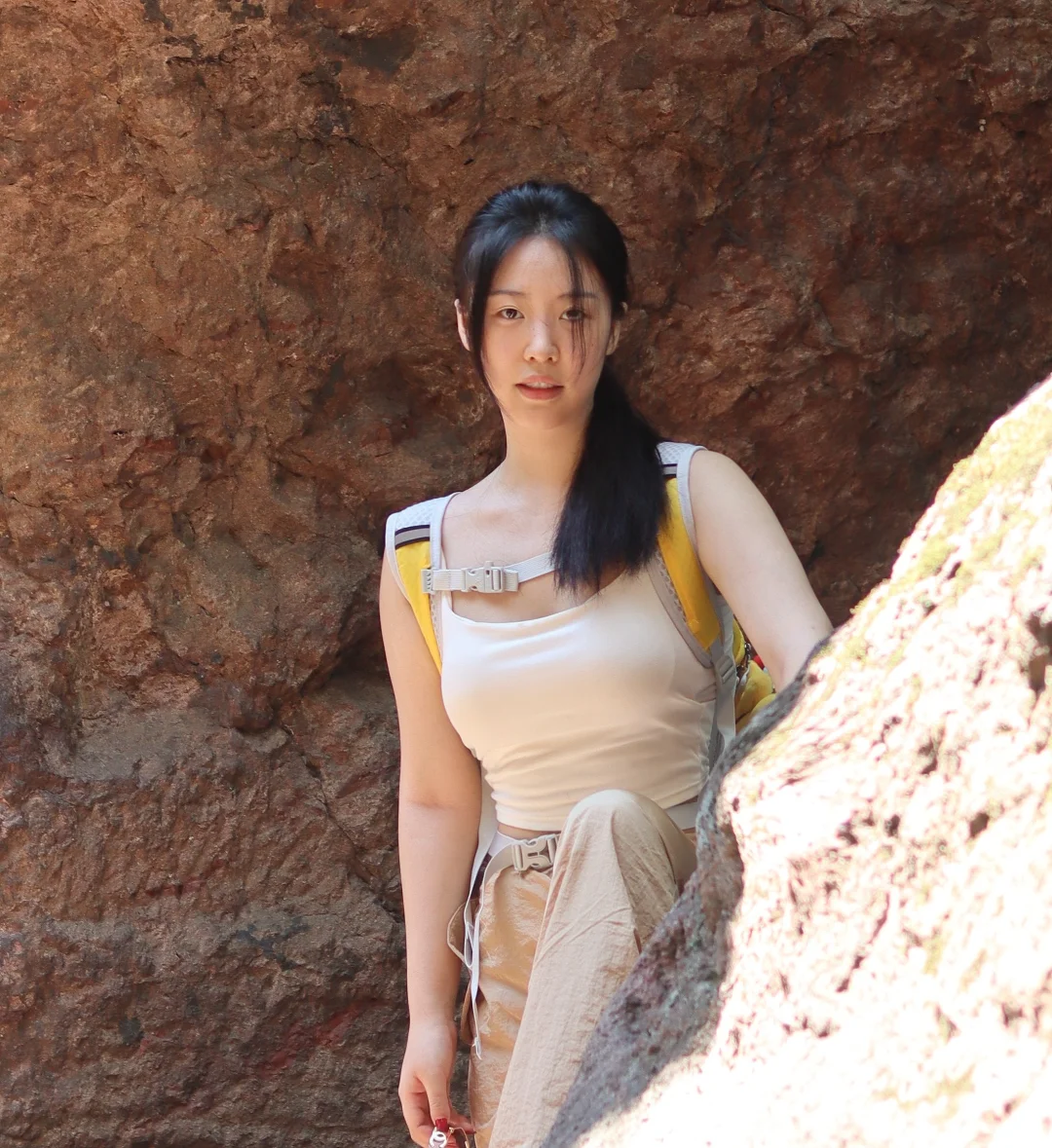 素颜自由，爽爽的登山爽！素颜就是最性感的