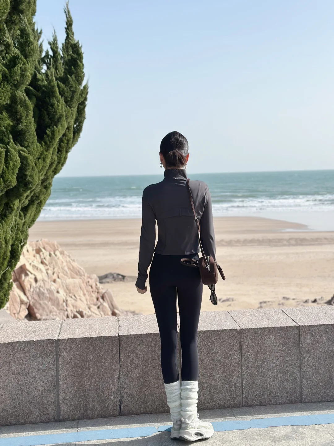 172cm50kg｜在海边享受legging的舒适感