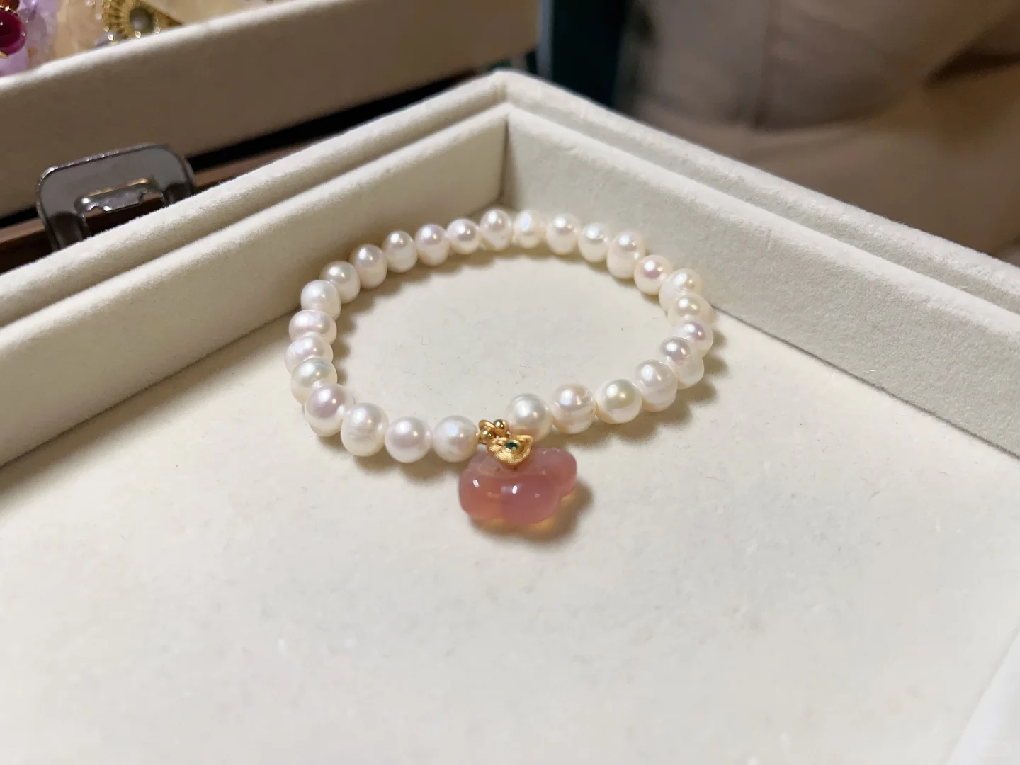 天然淡水珍珠，美得冒泡，白送一样的，谁要