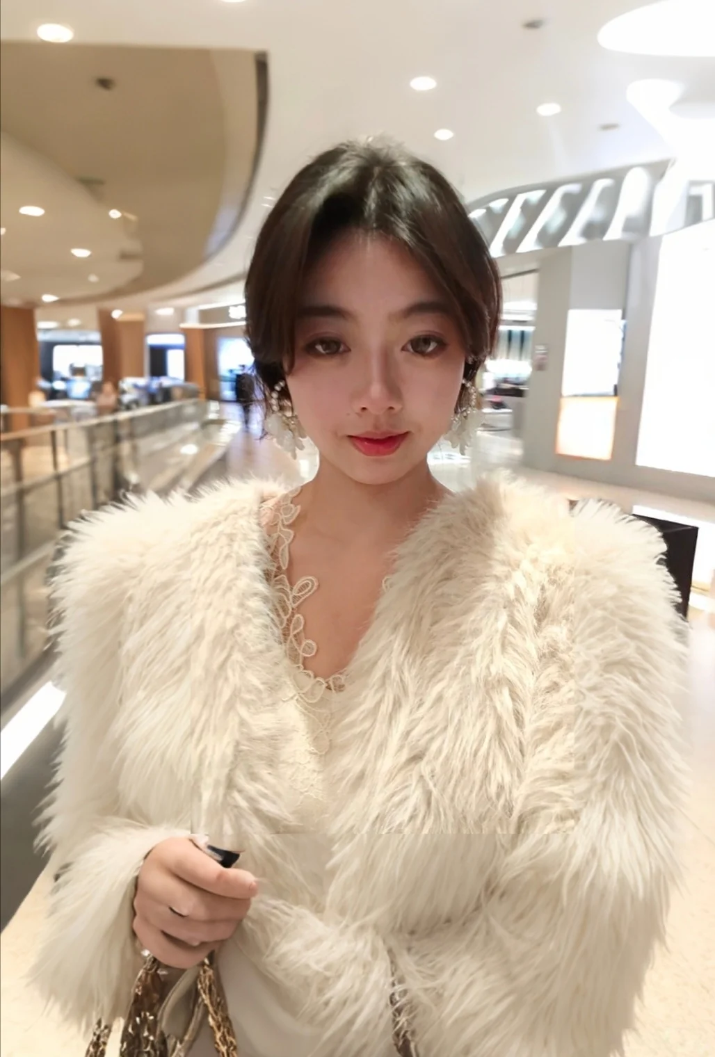 买到了属于梨形身材的报恩内搭裙