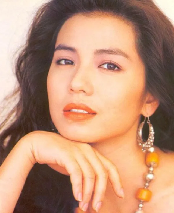 明艳 纯朴 优雅 大气 媚而不妖