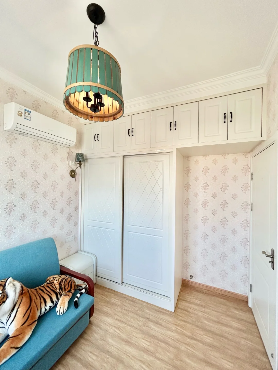 汉口整租一室一厅带衣帽间（女孩子最爱）