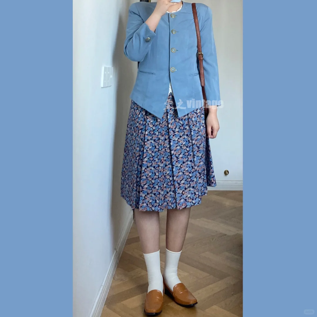 早秋复古穿搭|古着女孩一周色彩穿搭不重样