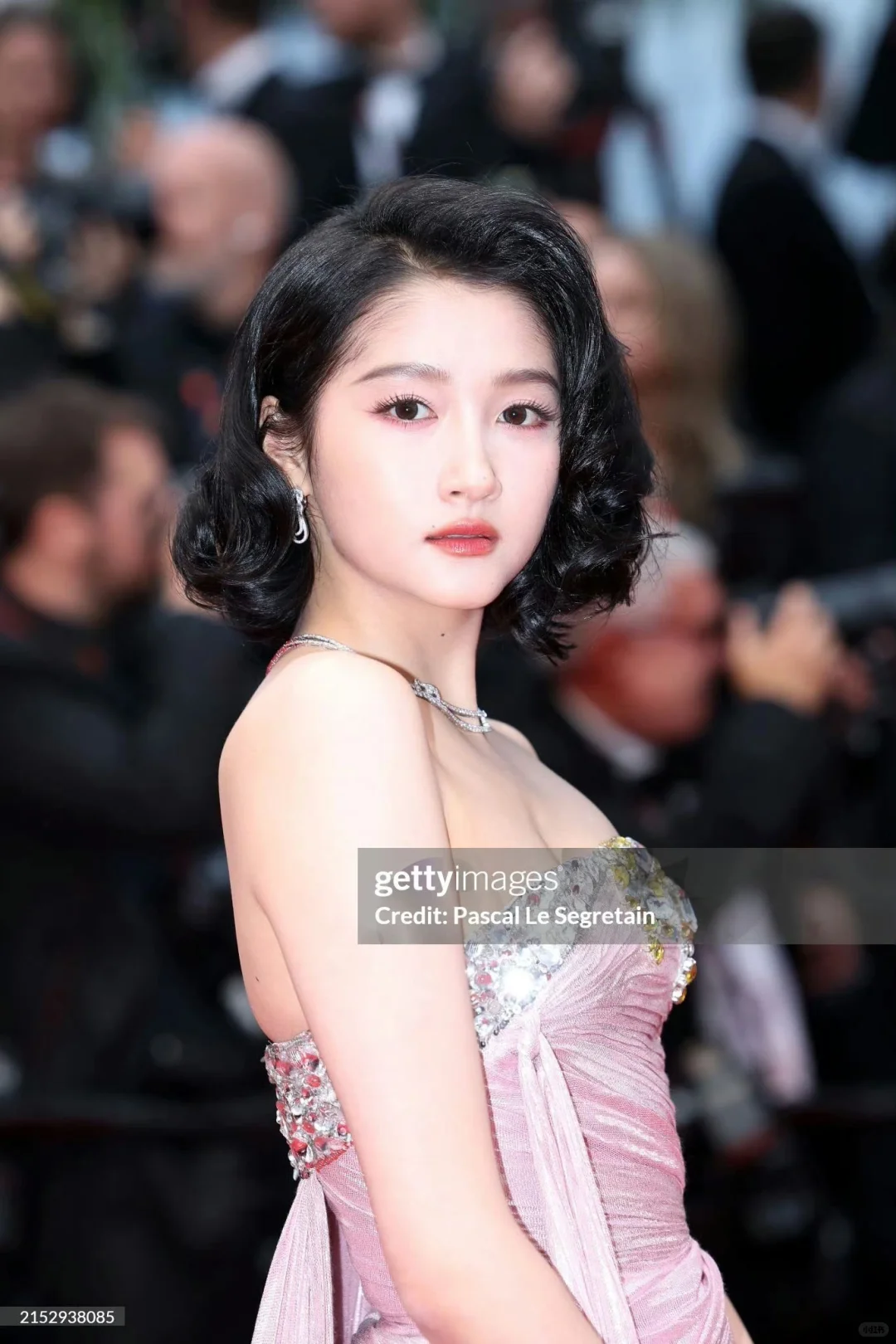 她也有好看的妆造