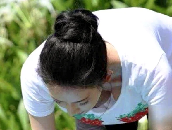 没Bra，有什么规矩？