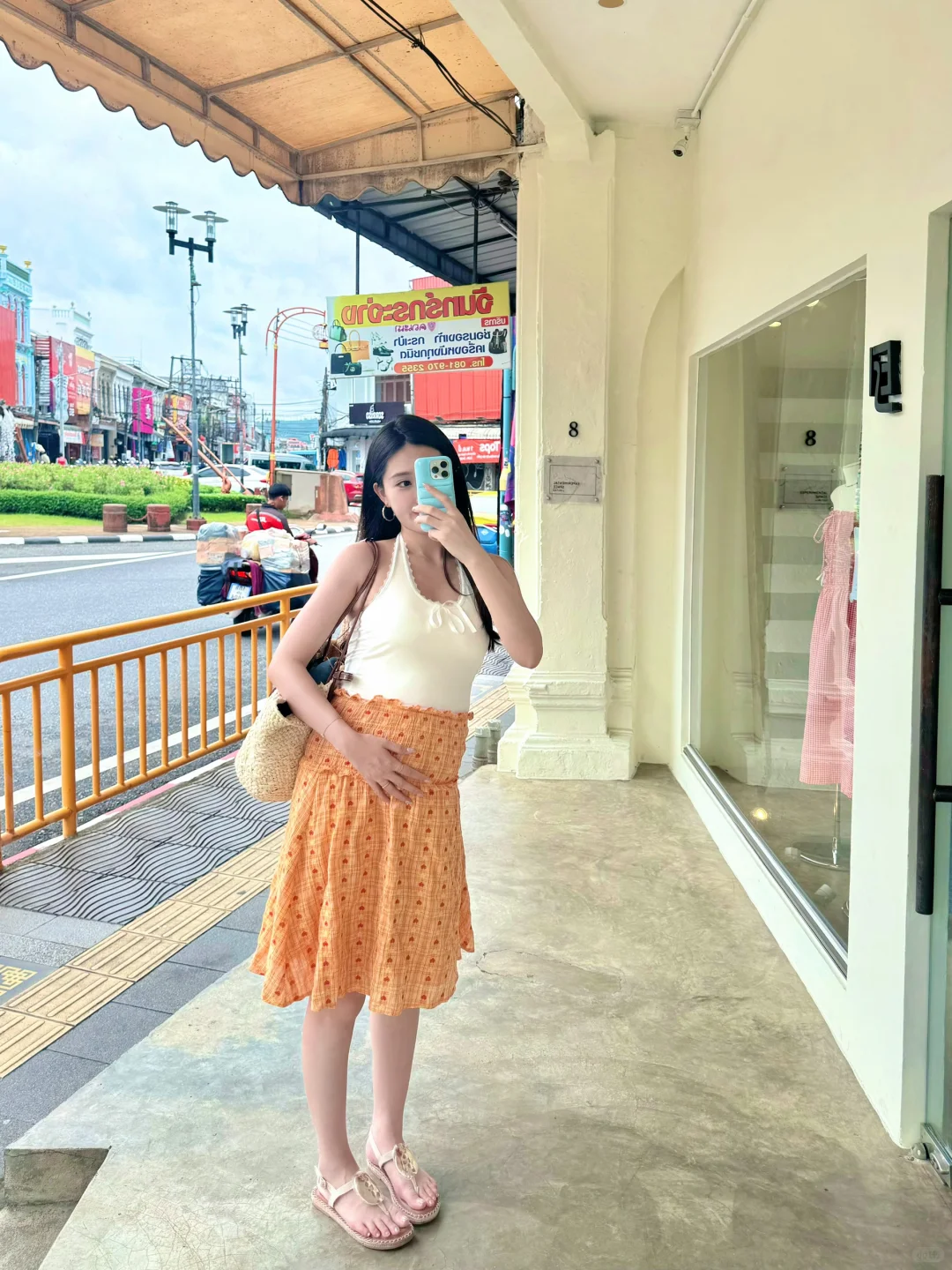 坚持不穿孕妇装 普吉岛度假穿搭18图💛