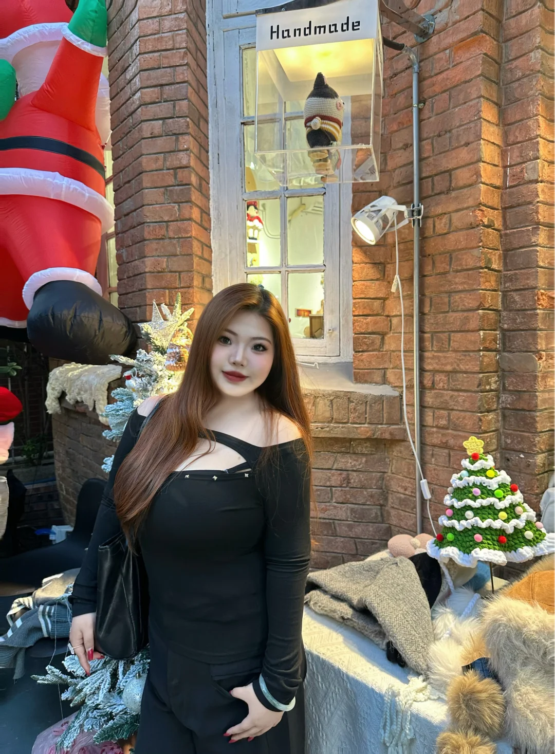 女生总在年轻的时候追求女人味