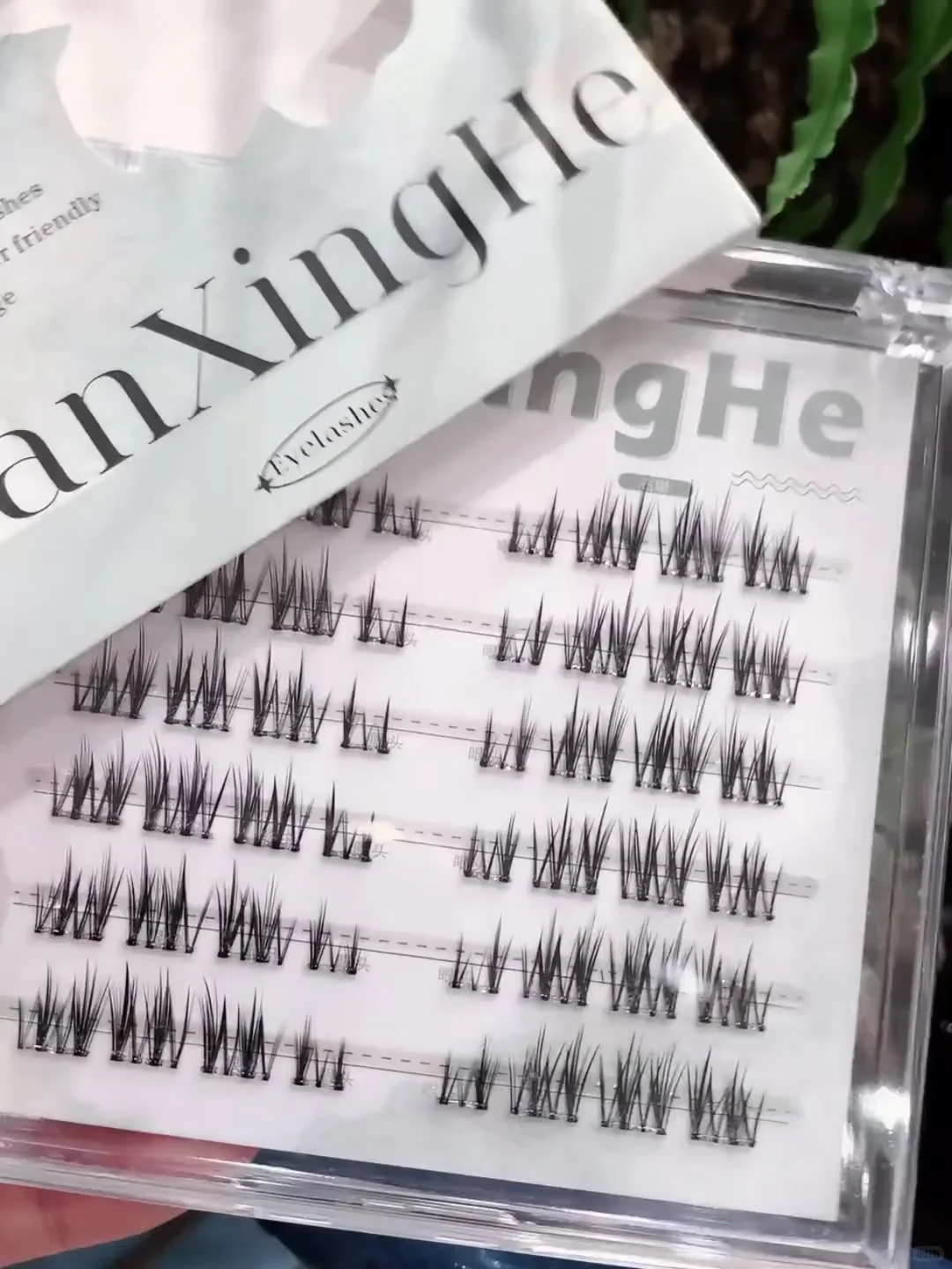 这个眼妆会不会太自然了....