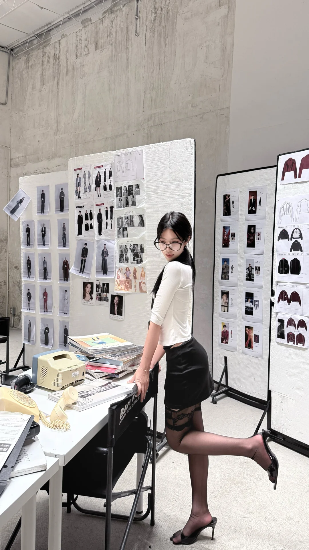 今天的人设是私人秘书