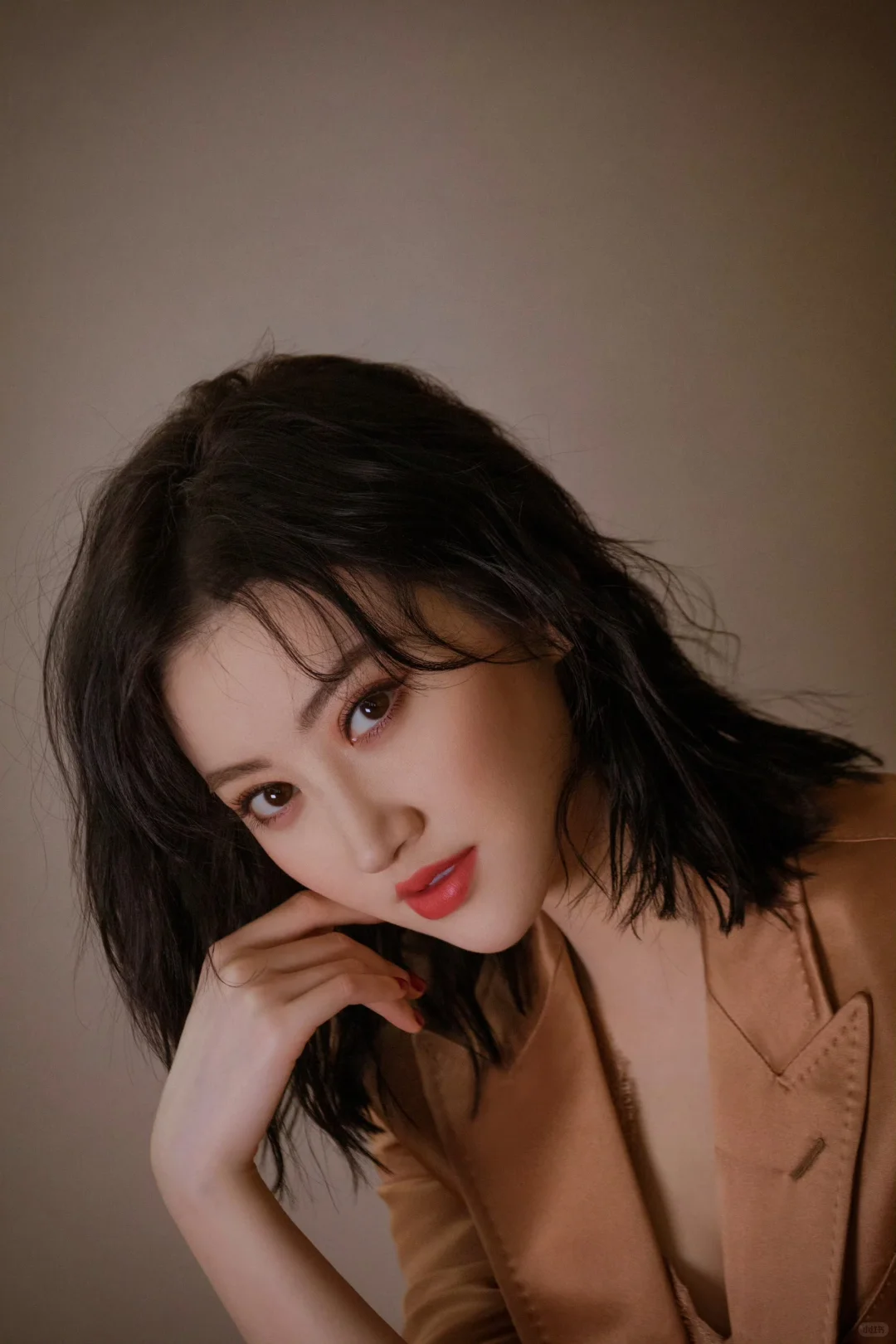 景甜 蕾丝露肤腿长两米