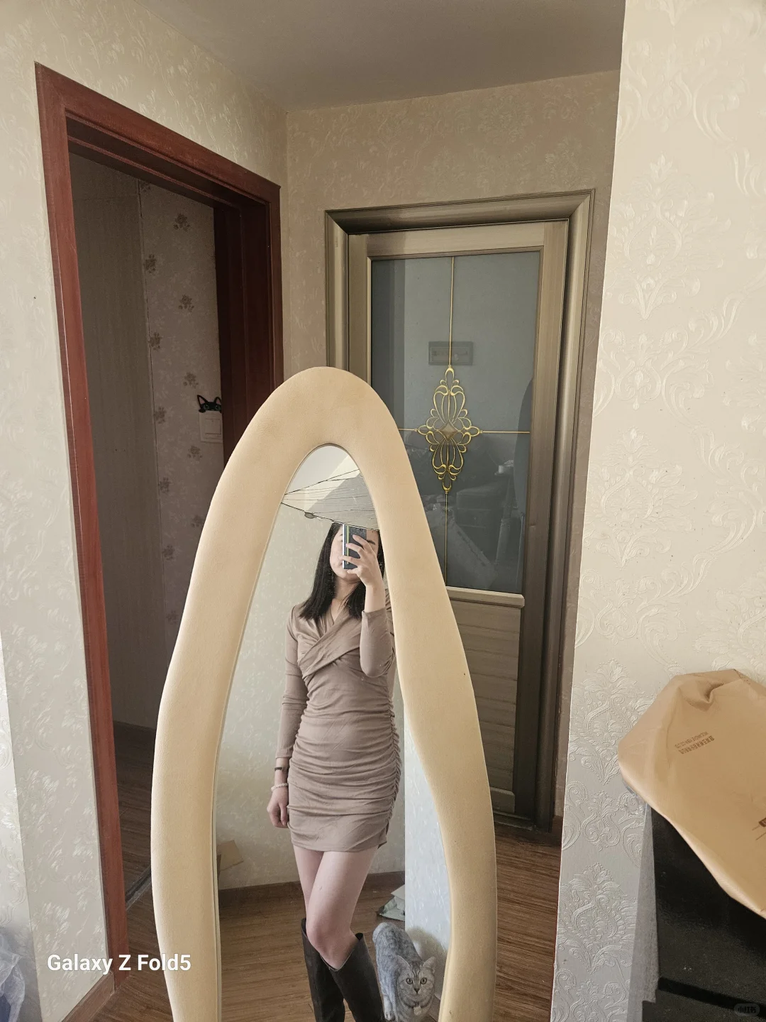 第一次尝试包臀裙，很好看