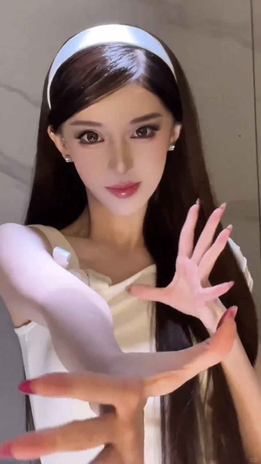 迅猛龙特蕾莎｜Fragile Heart