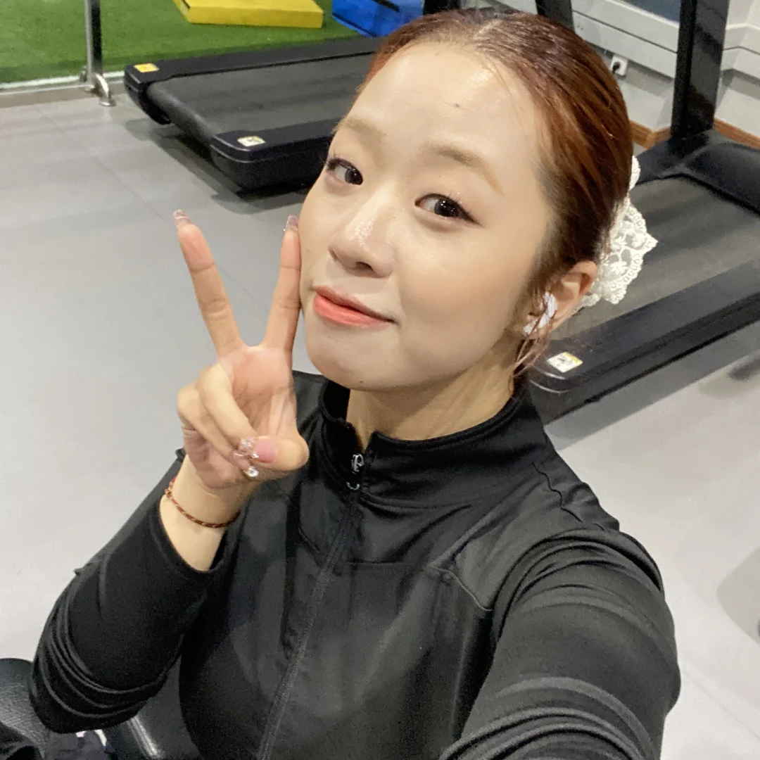 擦边？ 实际上我是在磕头卷腹