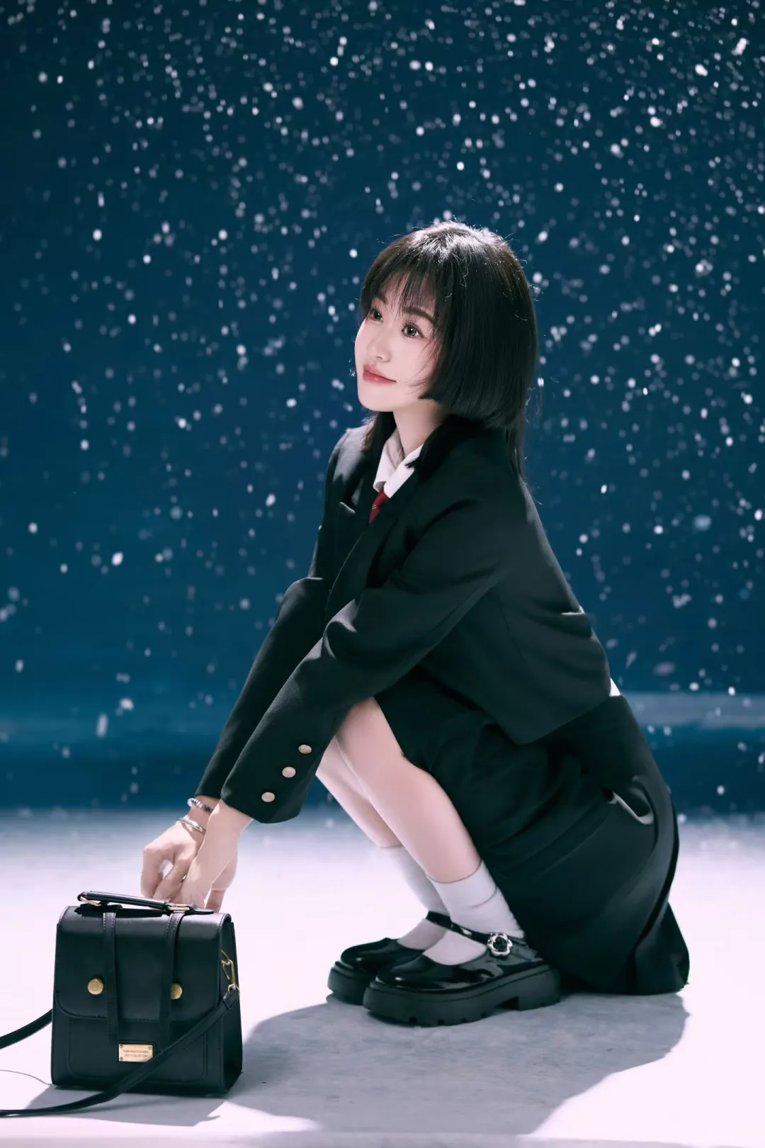 俏皮可爱少女学院写真🌷