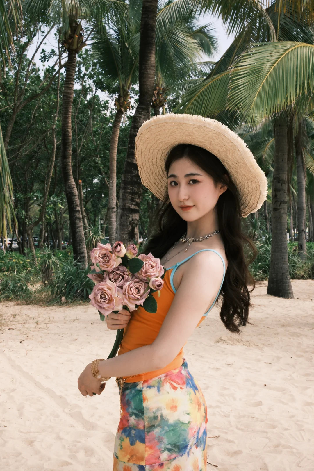 提前收藏⭐️这些在海边拍照姿势你一定能用到