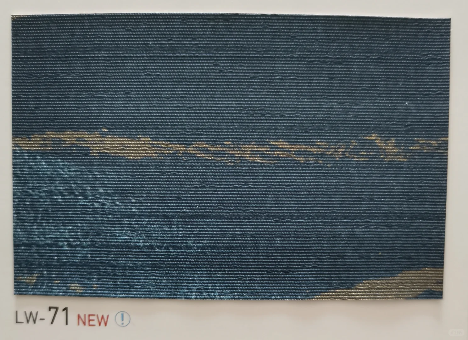 来几款不一样的背景墙壁纸