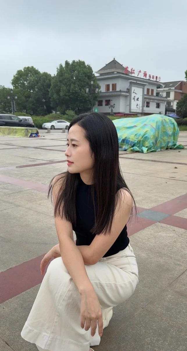 87年美颜后也是一股姨味