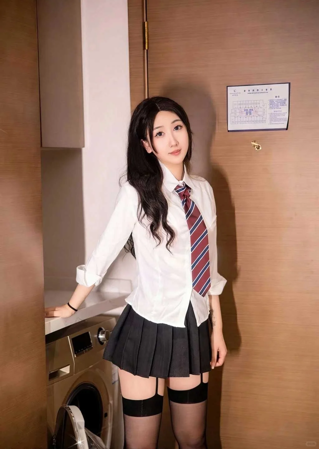 挑战M腿坐姿拍照成功📸