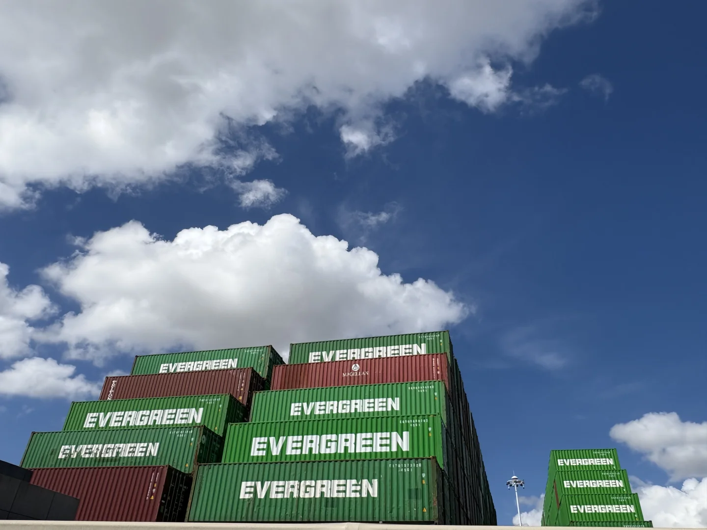 北仑区集装箱、随手拍出电影感工业大片