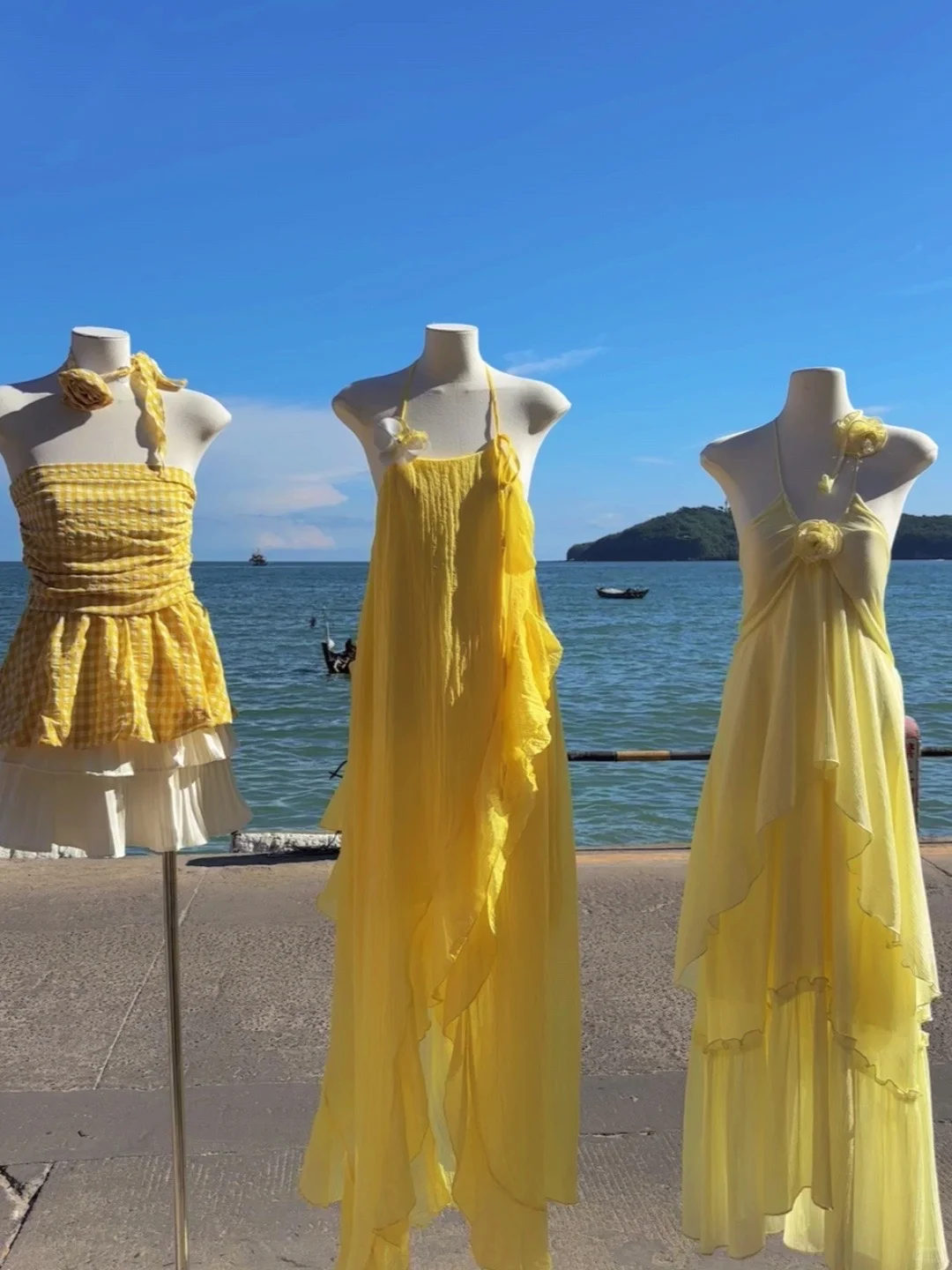 涠洲岛海边这么穿、米店、氛围感满满～～～～