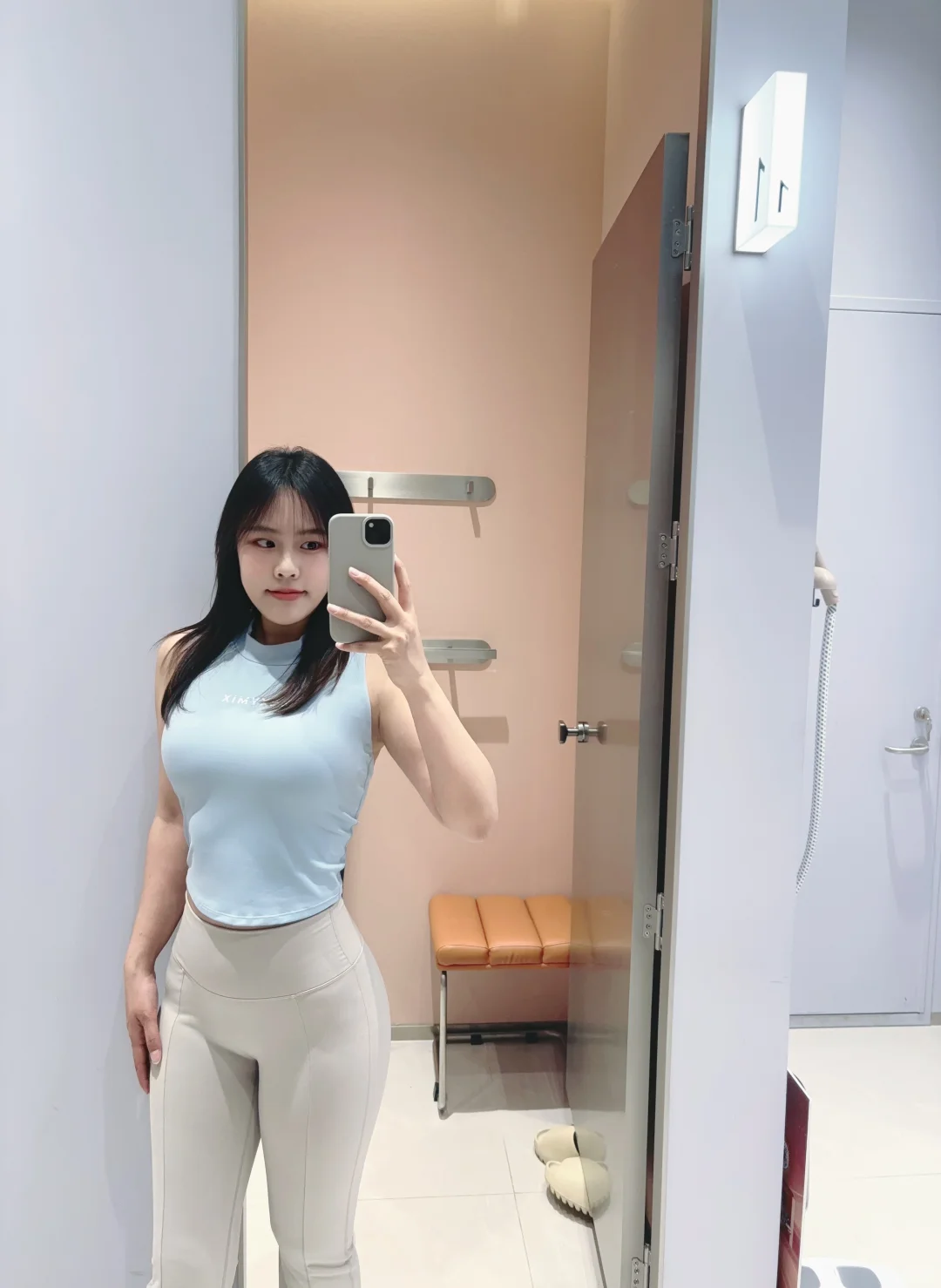 穿瑜伽服上班的396day ！