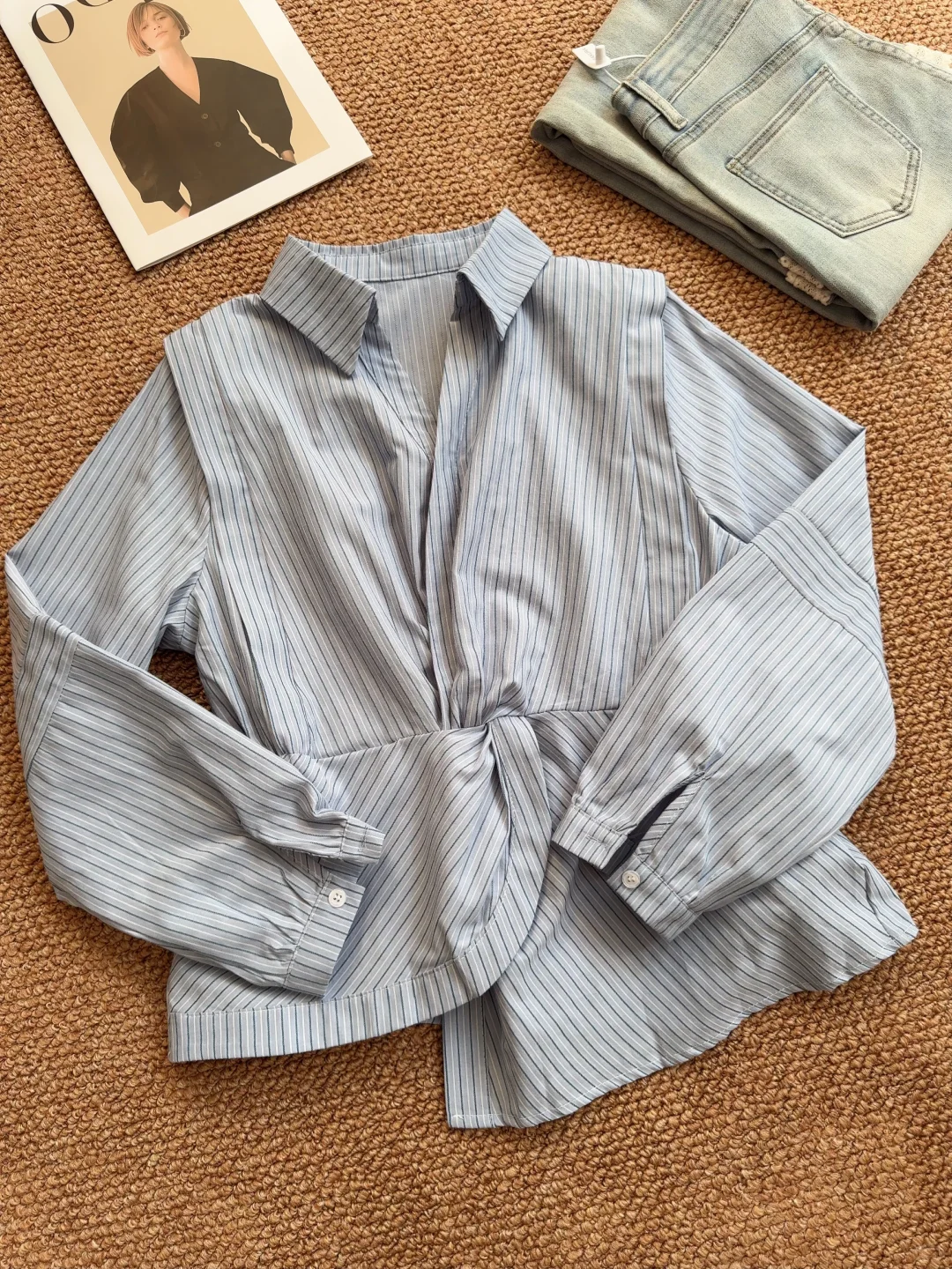 随手淘的 买到很满意的衬衫啊啊叠穿也很ok