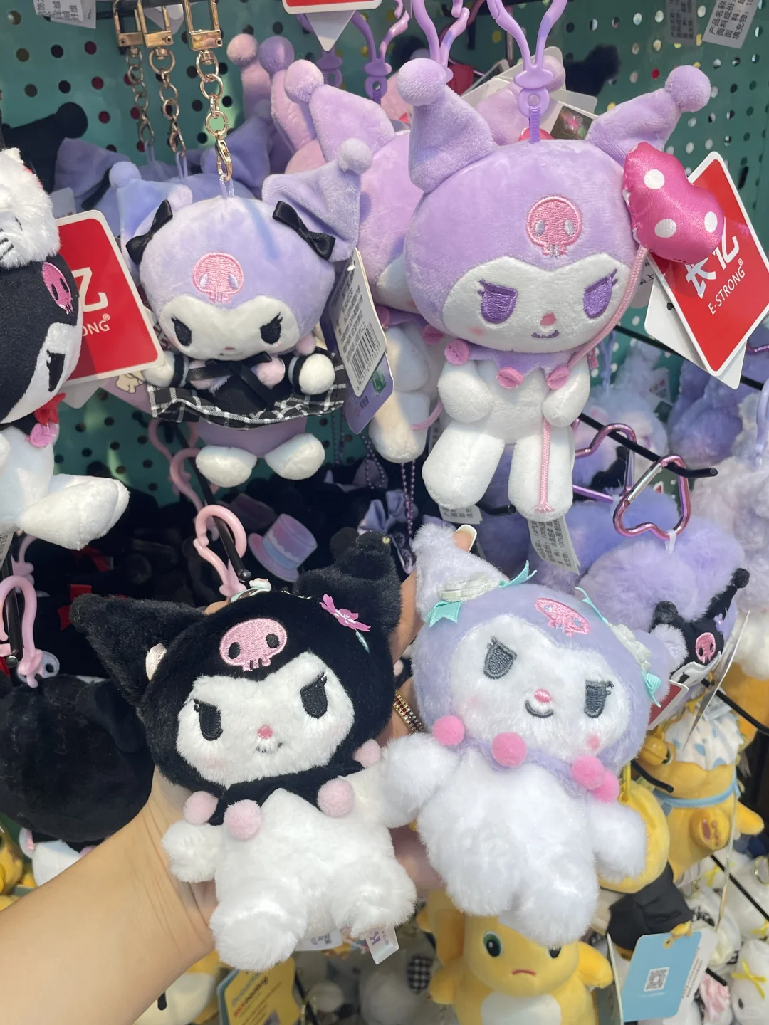 左滑欣赏库库的写真集😍