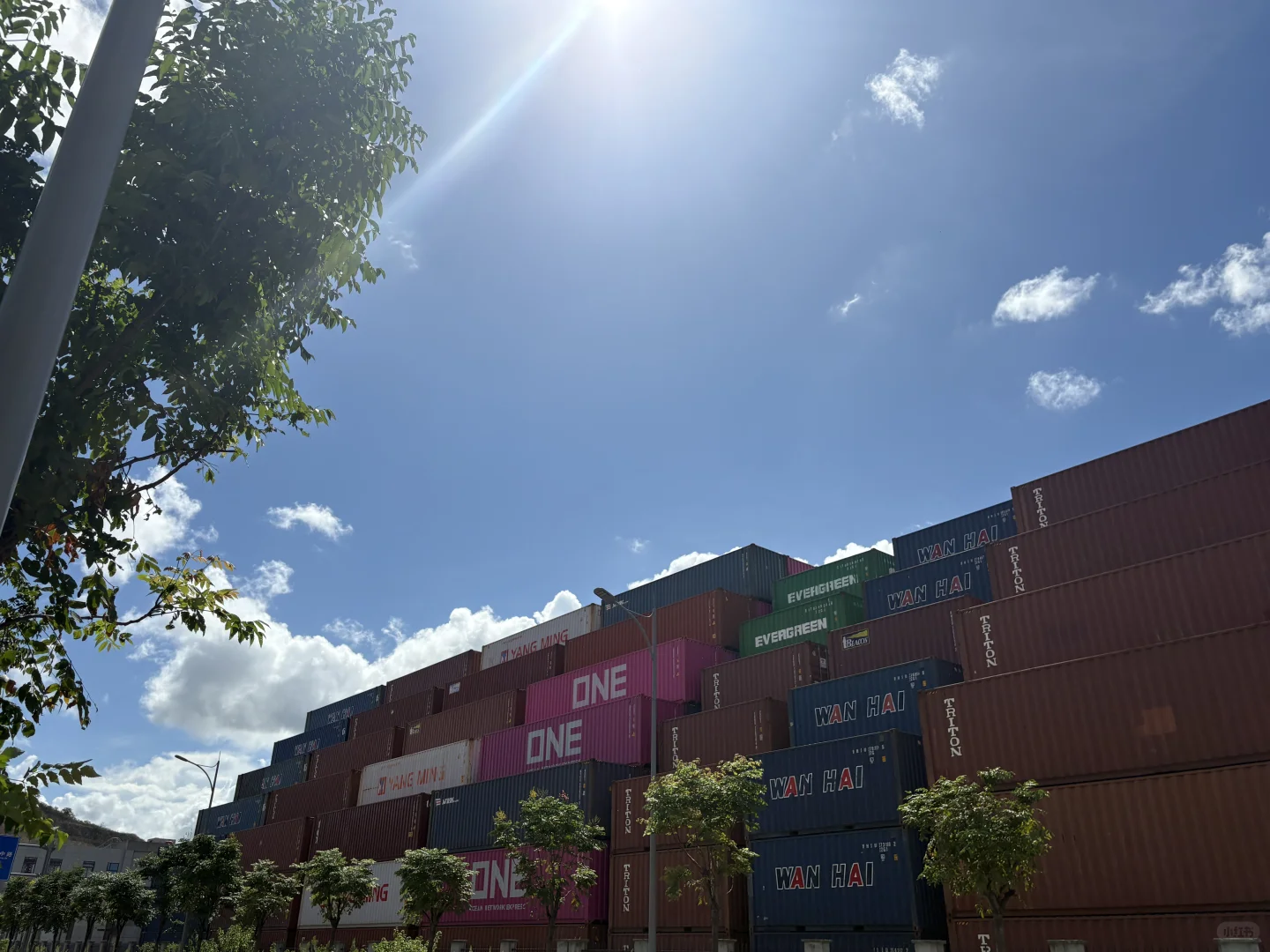 北仑区集装箱、随手拍出电影感工业大片