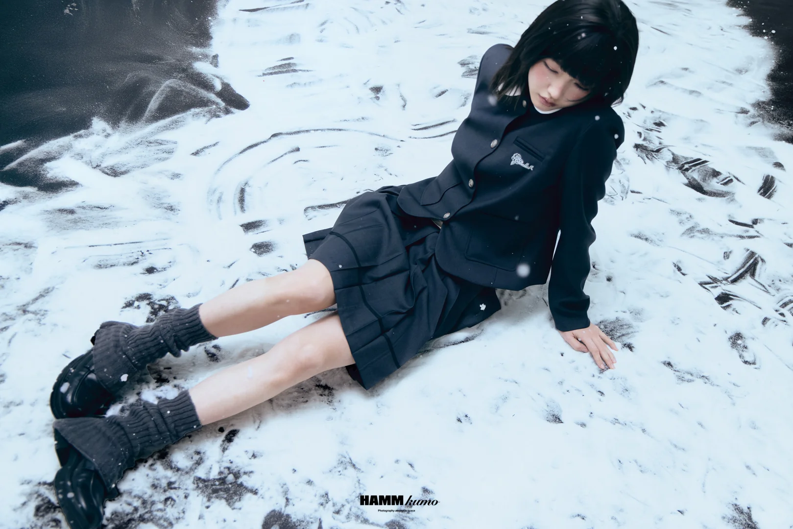 “雪地里的黑猫❄️🐈‍⬛”｜冬日写真