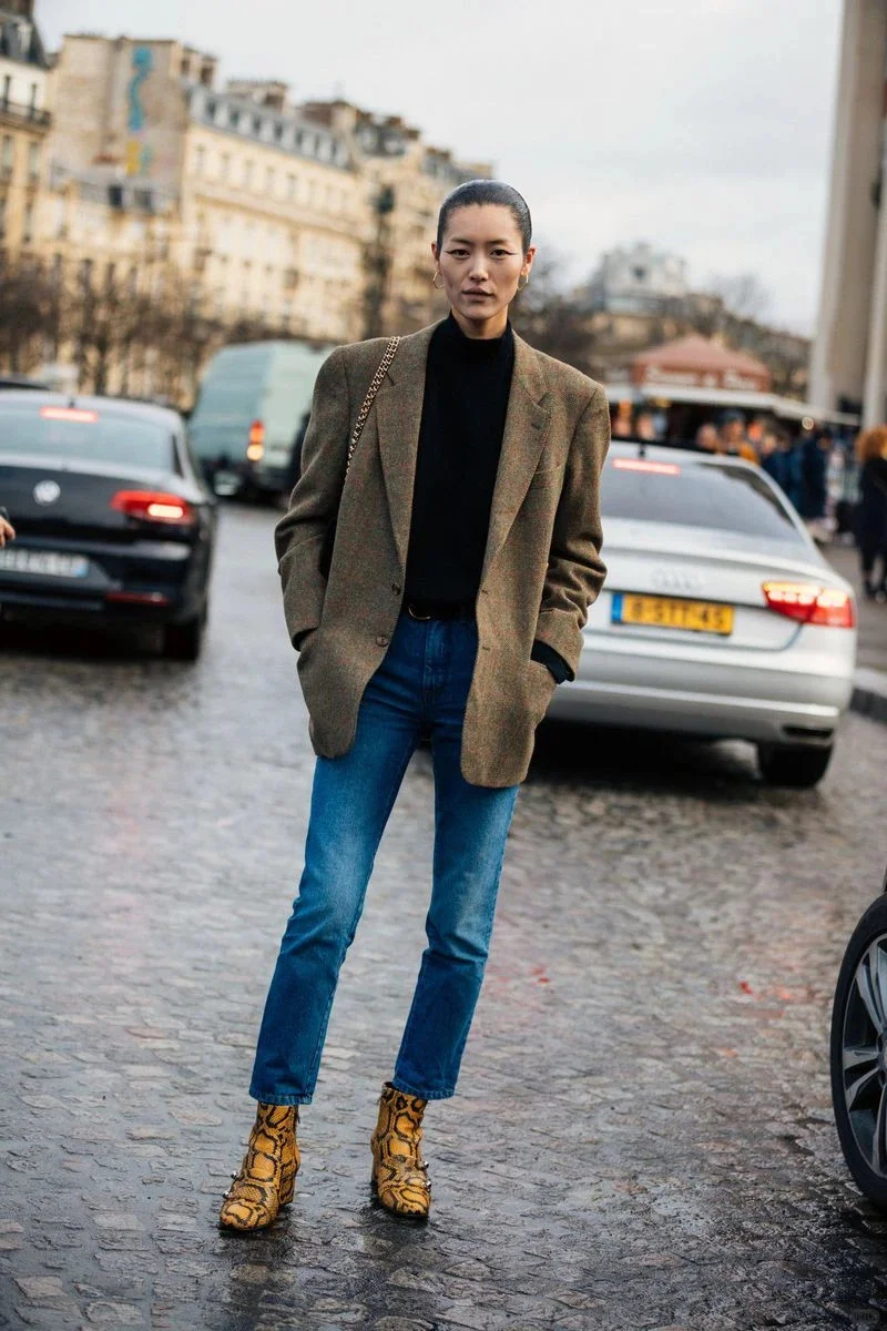 ✨考古 刘雯时装周街拍 魅力十足