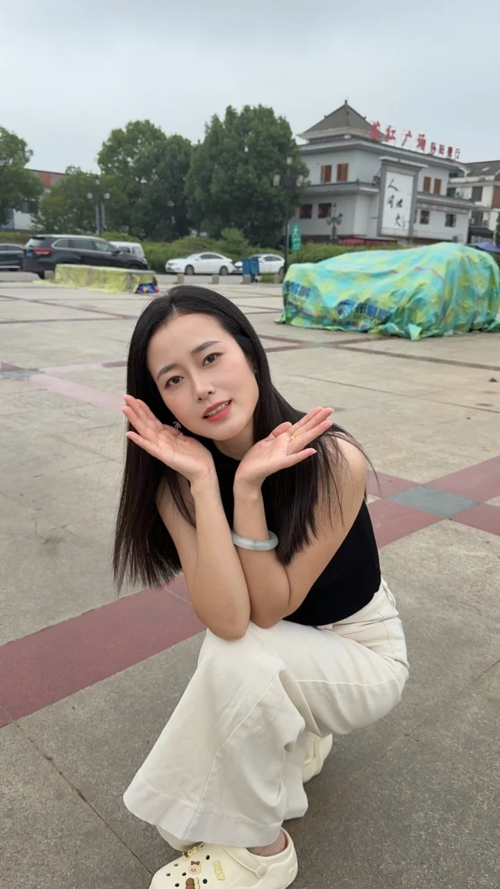 87年美颜后也是一股姨味