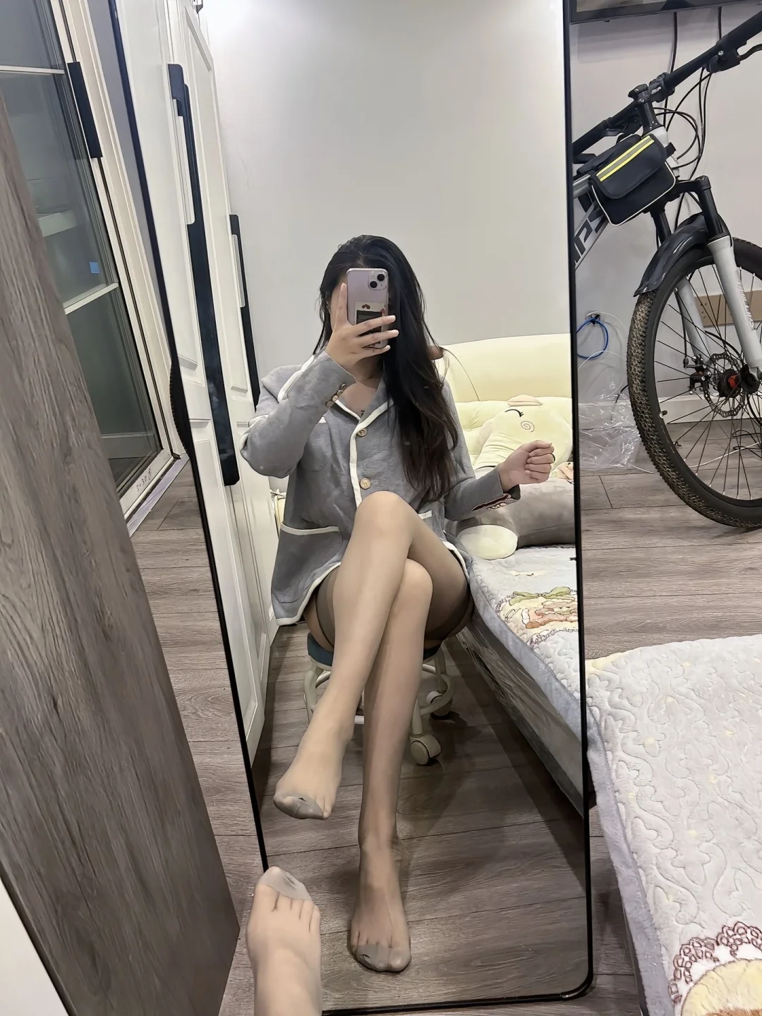 觉得我怎么样， 第一直觉！