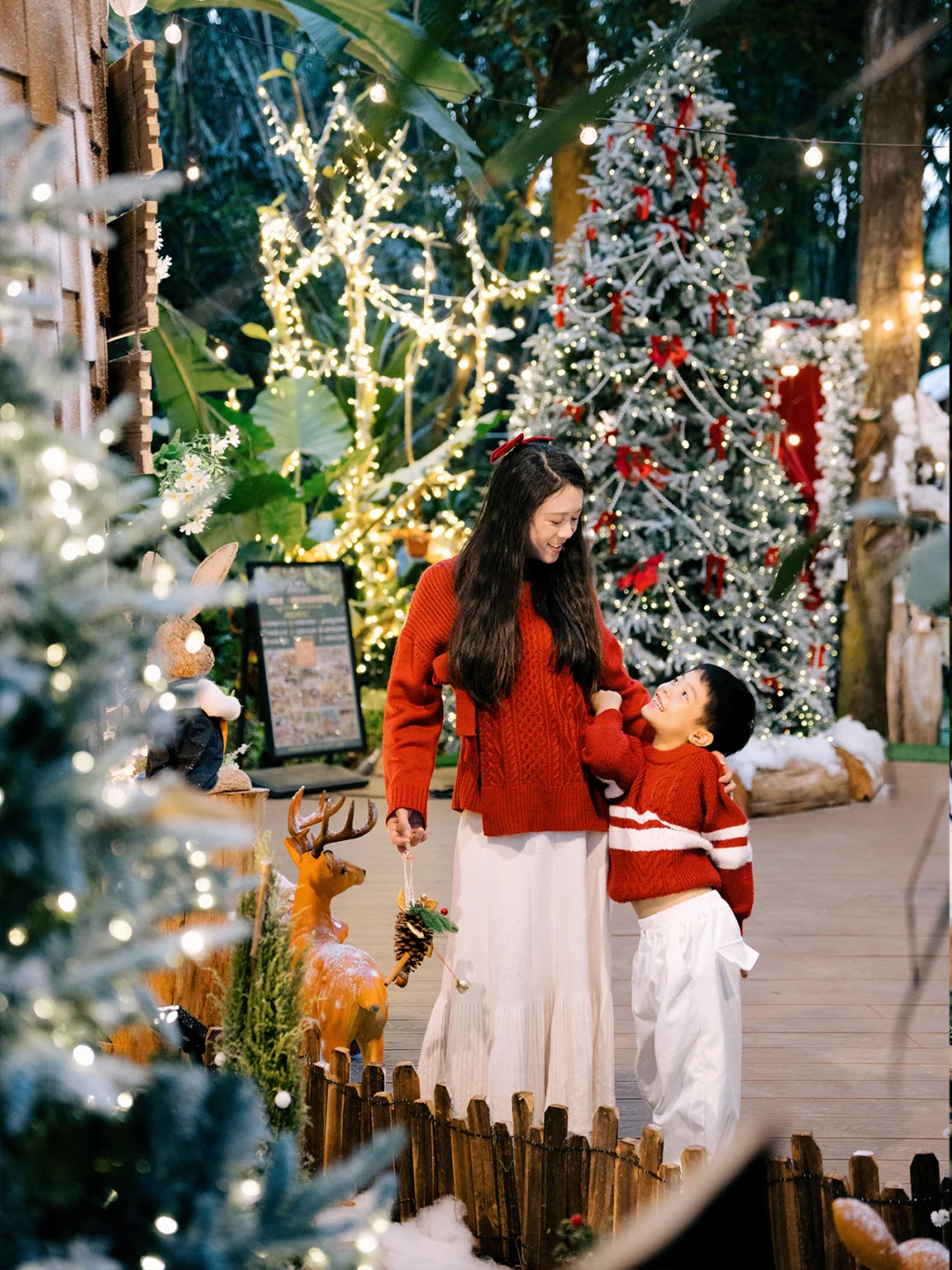 在东莞！这个森林营地氛围感拉满🎄