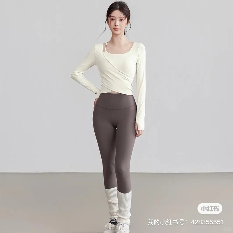 怎么会有这么好看的瑜伽服！😍