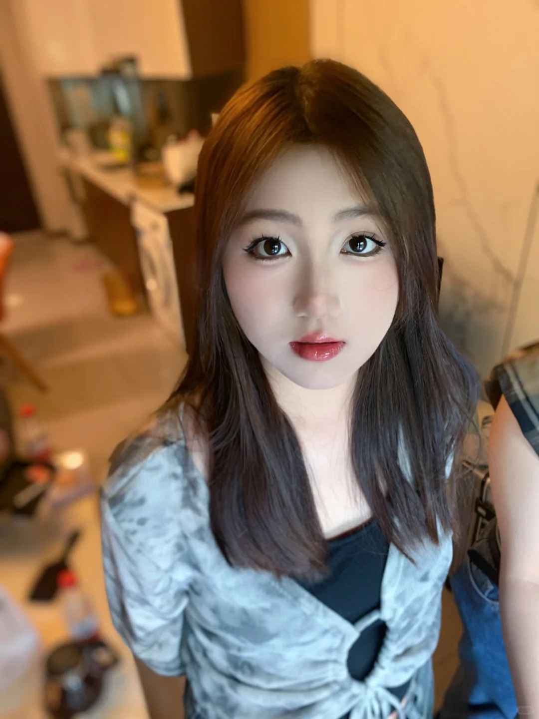 像哪个明星评论区告诉这位姐妹！我说她不信