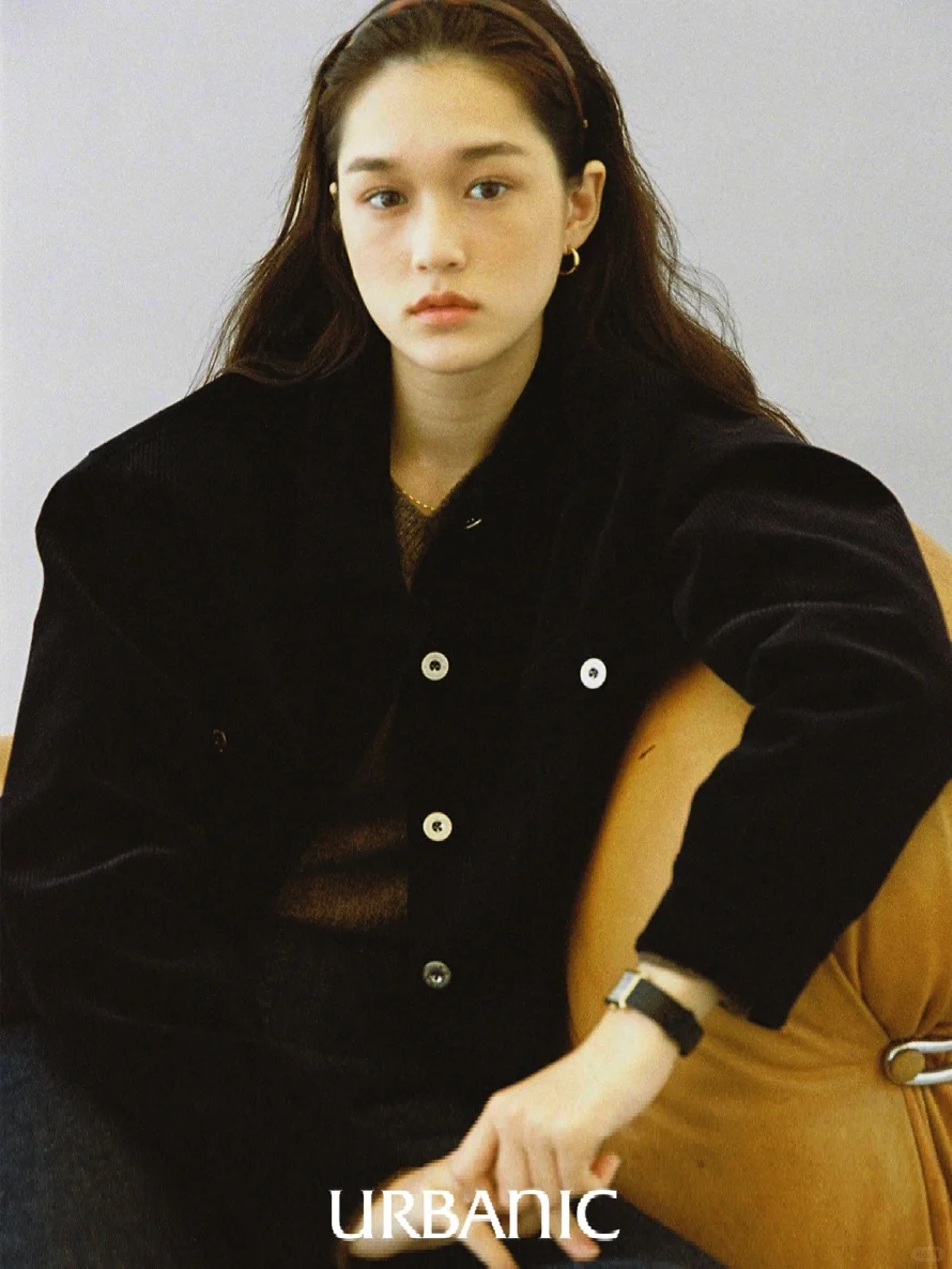 文艺酷女孩，来自早秋的时尚回忆