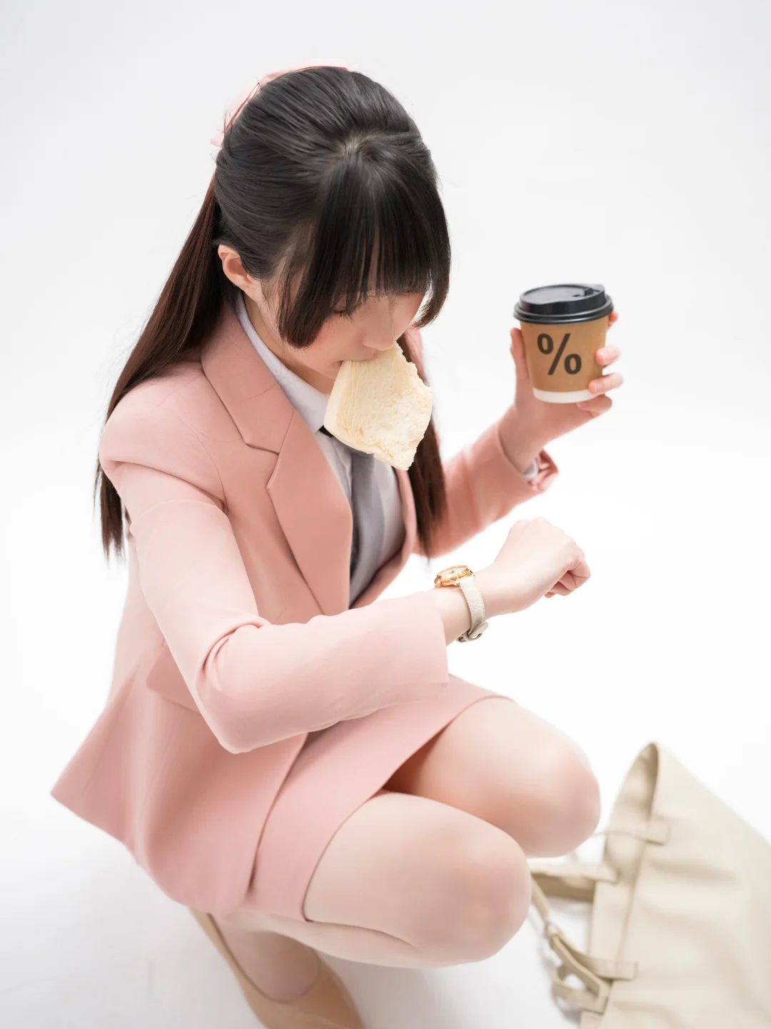 上班族的午休时间💼