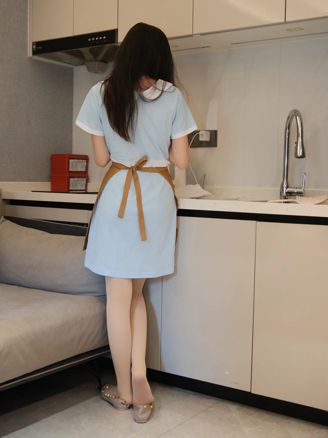 复刻好利来小蓝裙🍰今天是甜度超标的店员