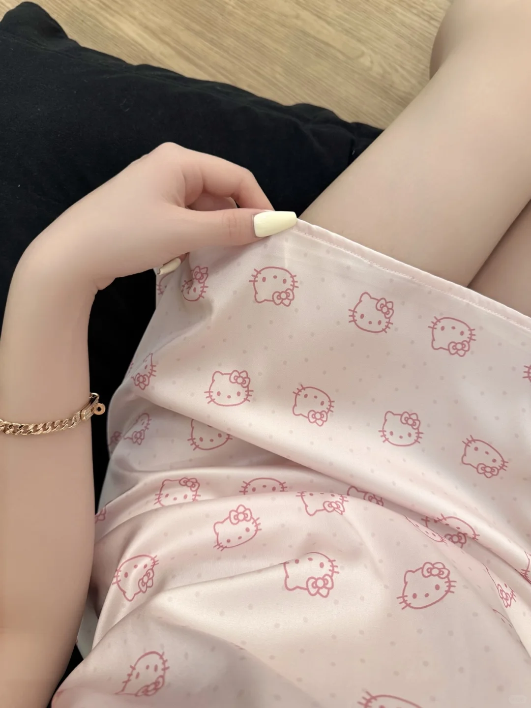 又纯又欲的吊带睡裙～