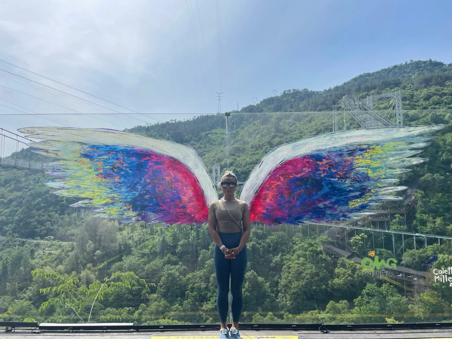 山野滤镜全开！女生和自然的配适度100%💥