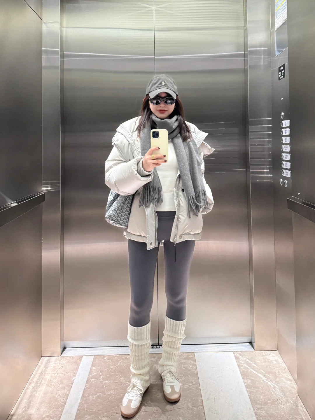 冬天还是灰色系耐看～✨