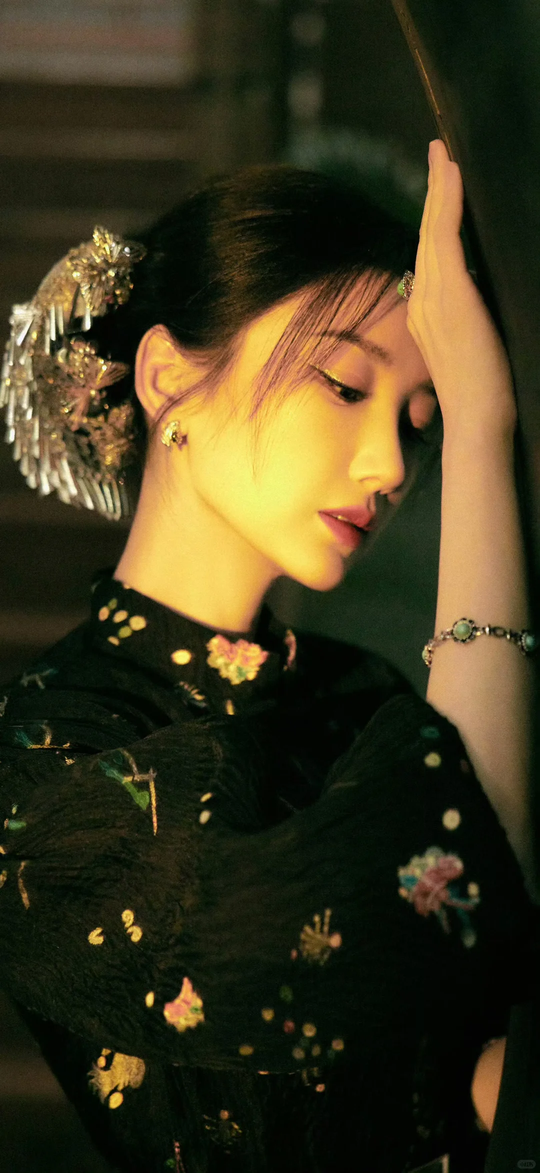 20251203明星壁纸｜【毛晓彤】～