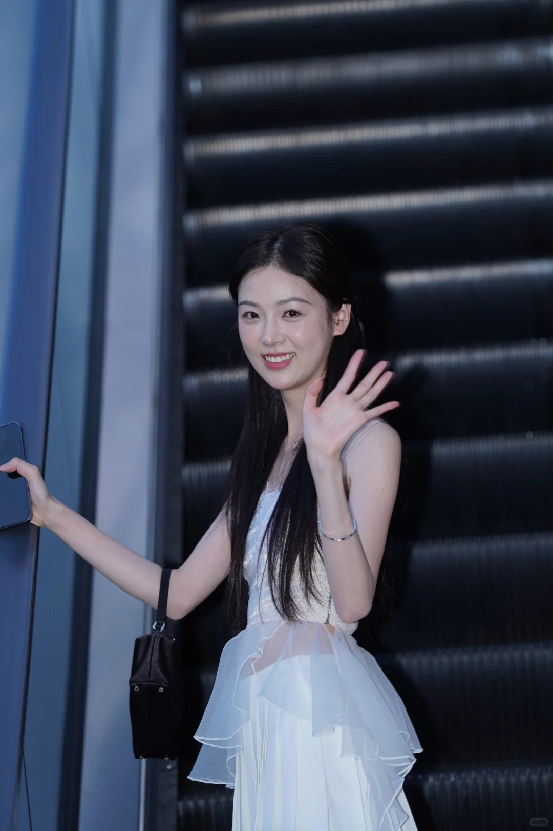 今晚的纯欲氛围感超标了！