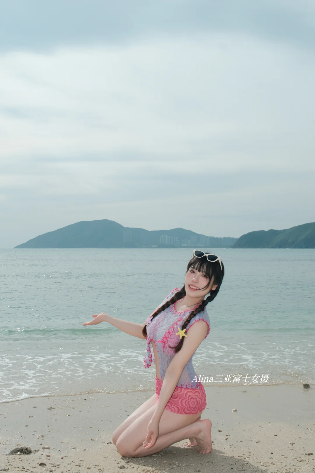 三亚拍照/甜妹来袭，全部闪开！海边出片穿搭