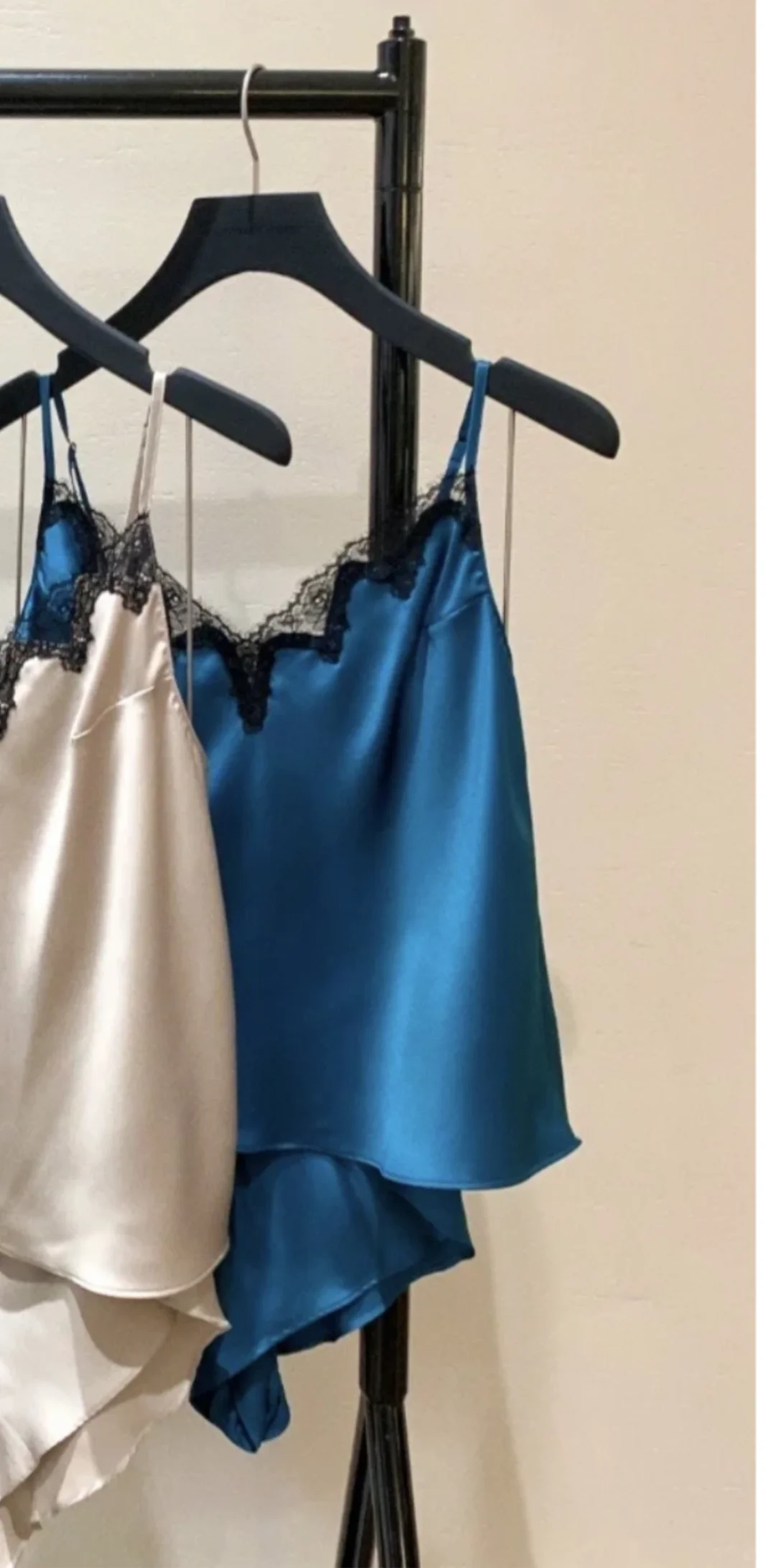 蓝色分体套装 4折 4折