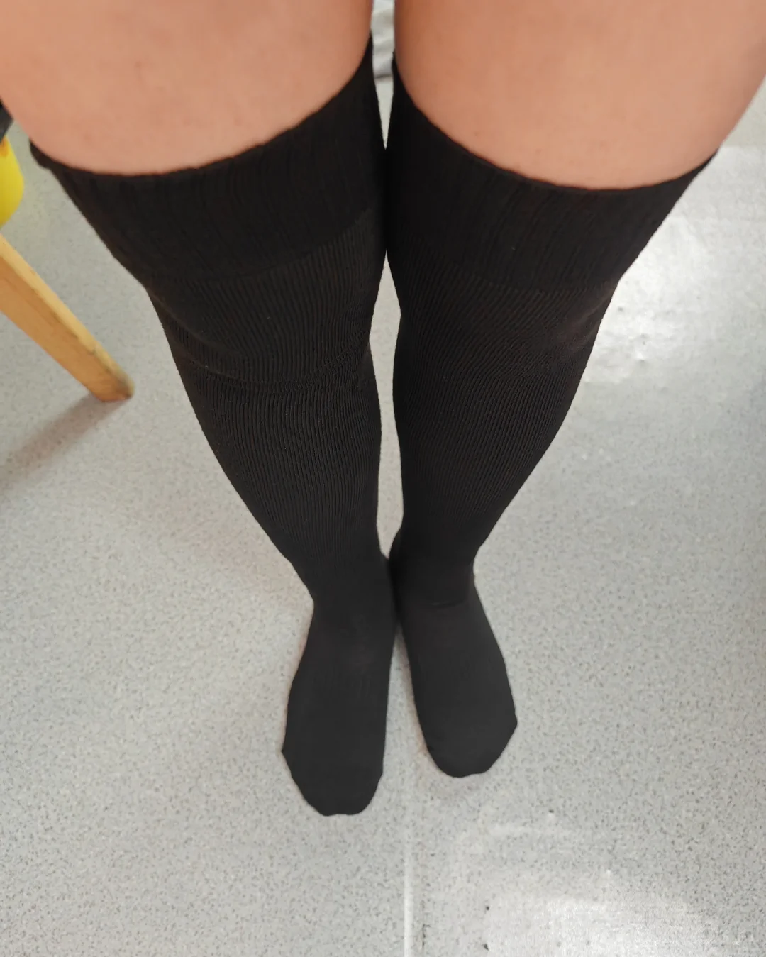 冬天到了🐾到了穿腿袜的季节了👣👣