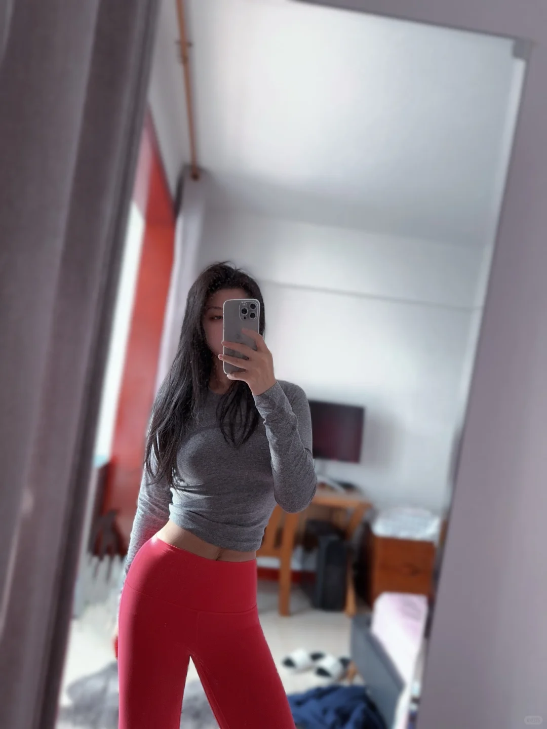 红色瑜伽裤yyds！