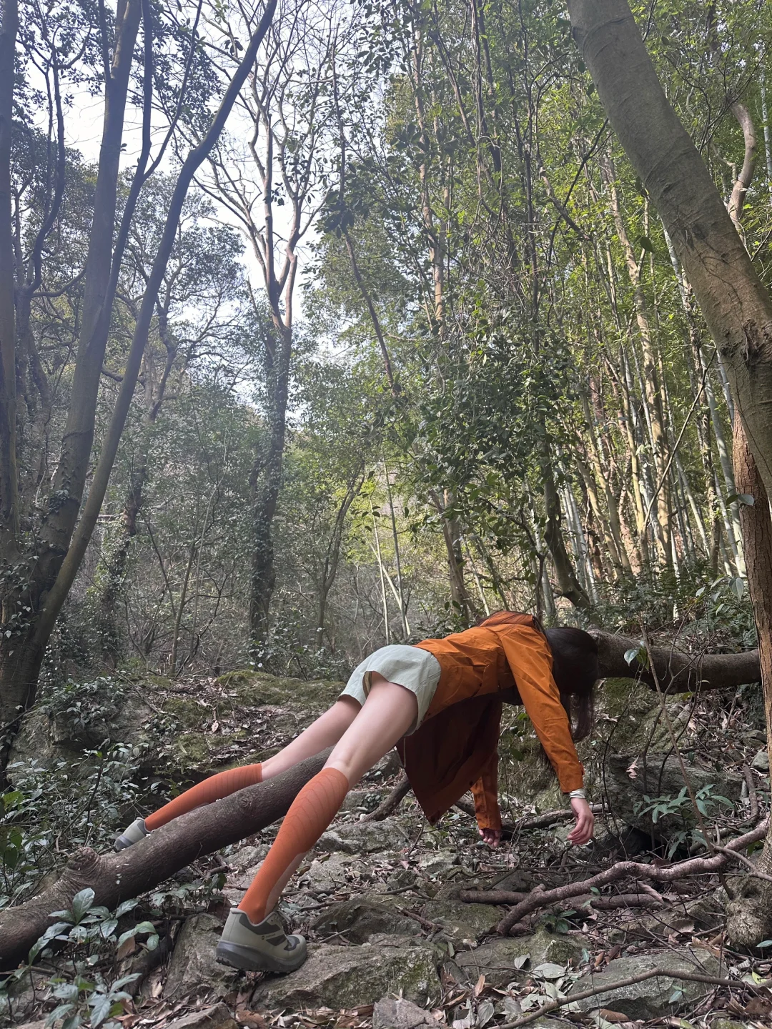 徒步女孩的野生美｜和我爬山就是摆烂