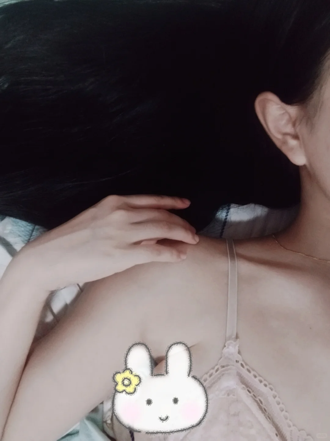 所谓纯欲钓系锁骨晚安图